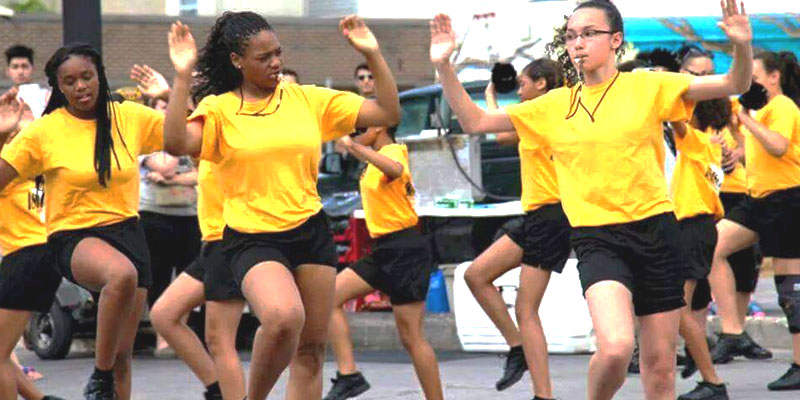 streeet dancers 800 x 400
